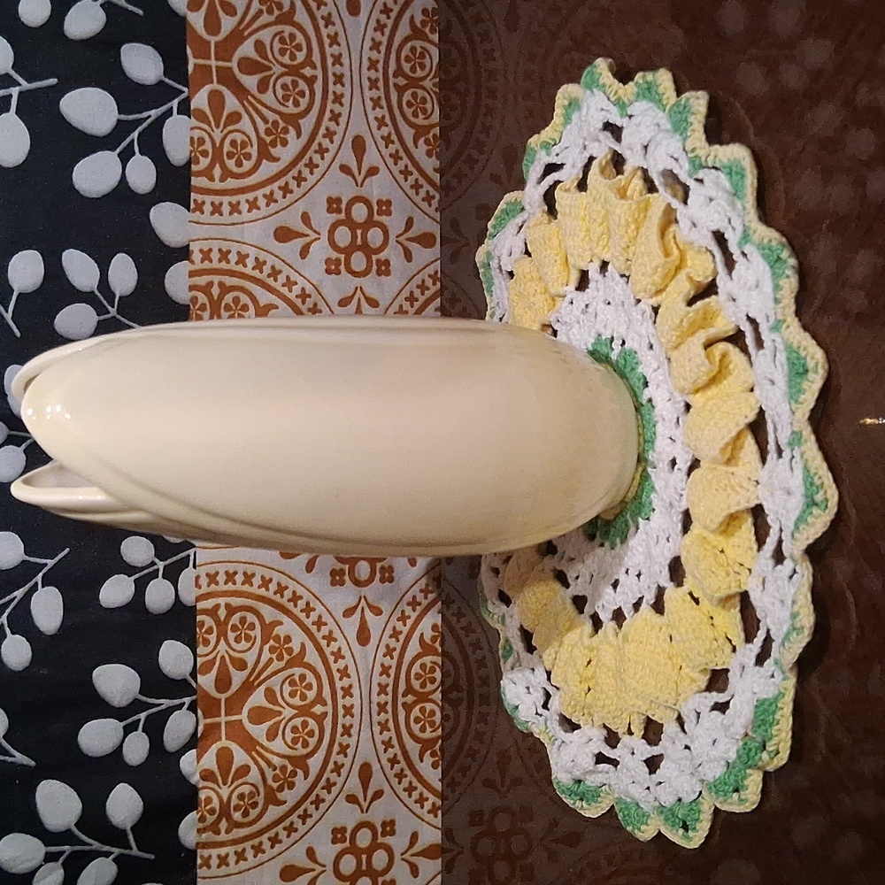 Vintage Tulip Vase - Easter - Picture 2 of 5